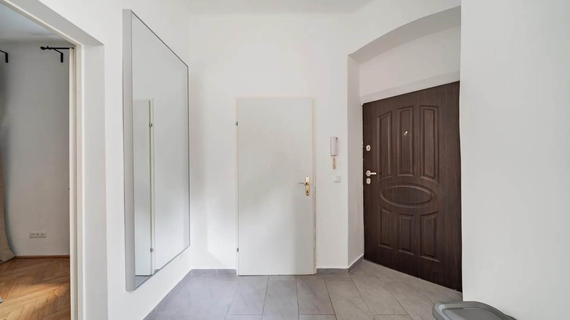 Urbane Kleine Unterkunft Vienna Apartment